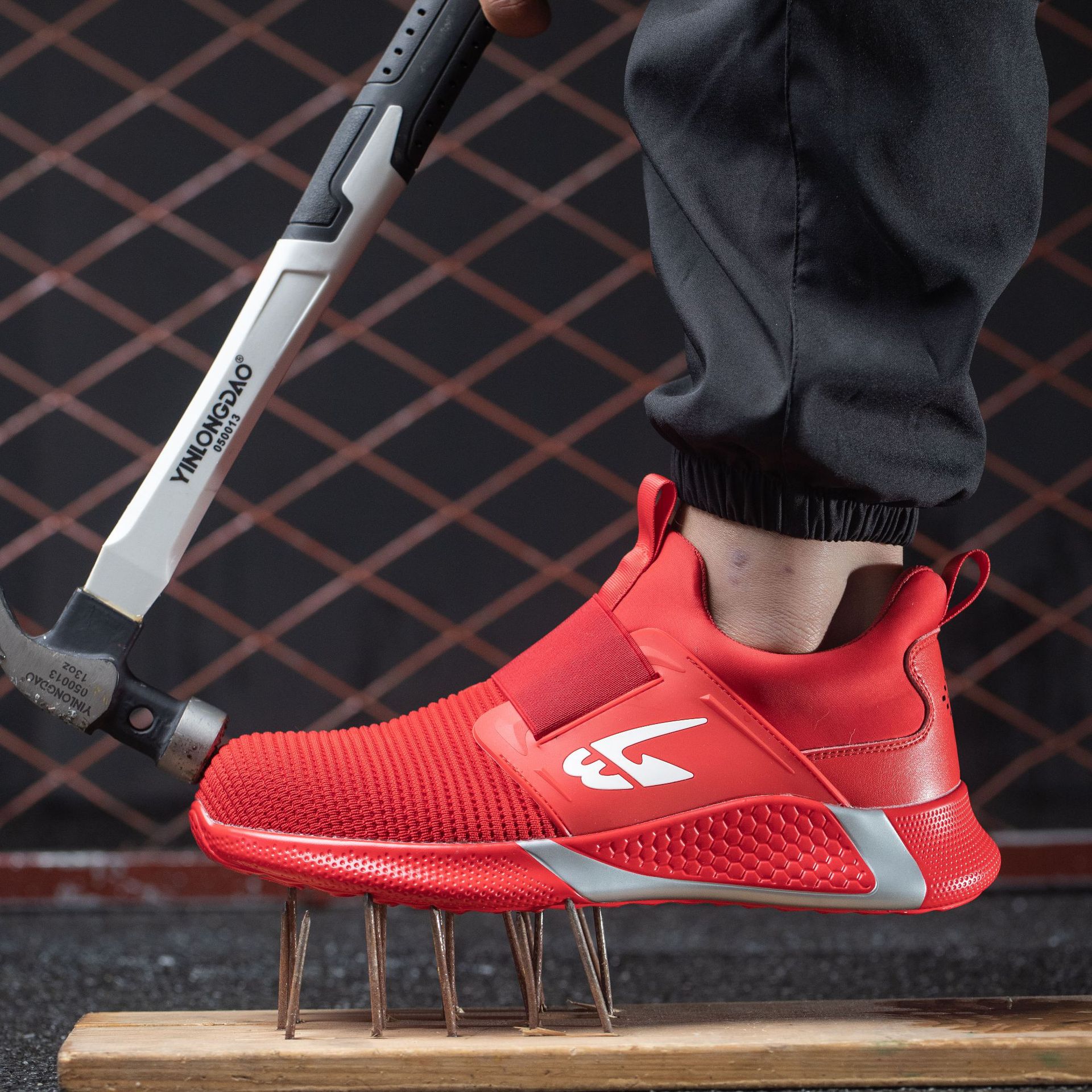 Fashion anti-smash and anti-puncture work shoes 9