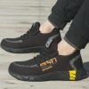 Lightweight anti-smashing and anti-puncture safety shoes 21 