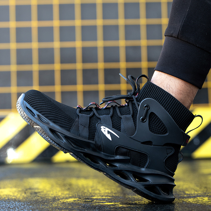 Non-slip wear-resistant safety shoes 77